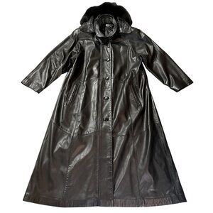 Western Furs long black soft Leather Coat. Oversized - medium large. Vintage